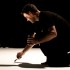 Philippe Dupuy dessine sur scène pendant le DJ set