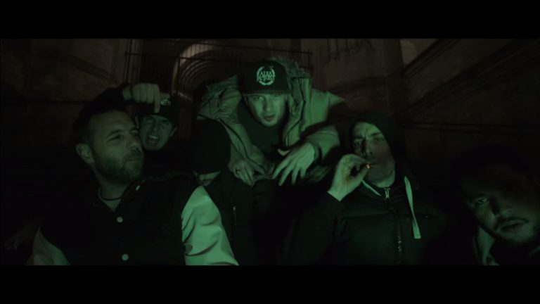 DROOGZ BRIGADE, "La Nuit Est Encore Jeune" - Longueur d'Ondes