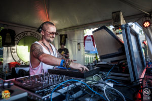 DJ Vadim @Festival Reggae Sun Ska 2016 ©Campagnie Valentin - Longueur d'Ondes