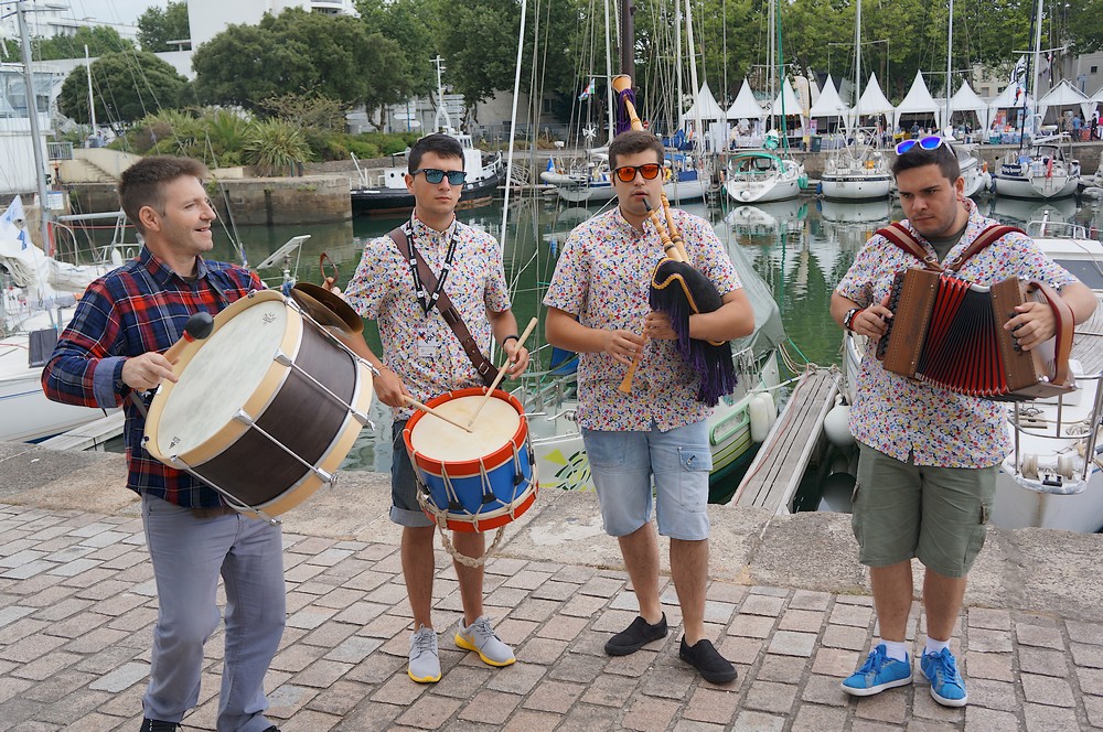 Sur le port @Festival Interceltique de Lorient 2016 ©Fabrice Lassort - Longueur d'Ondes Sur le port @Festival Interceltique de Lorient 2016 ©Fabrice Lassort - Longueur d'Ondes