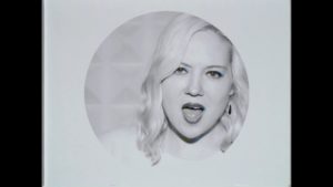 MOTHER OF TWO, "Colorblind" sur Longueur d'Ondes