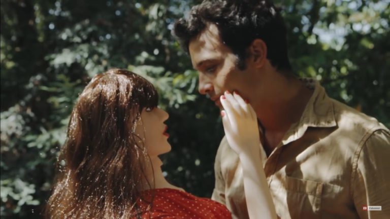 I AM STRAMGRAM, "Camillia" - Longueur d'Ondes