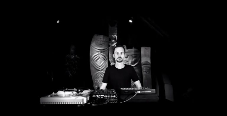 Jean du Voyage, "Khanti" sur Longueur d'Ondes