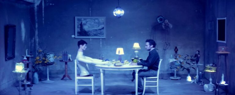 NadjaNoise, le clip “Moonlight Lemon” sur Longueur d'Ondes