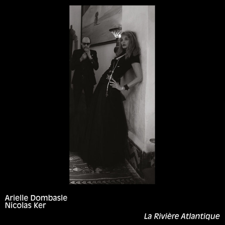 Arielle Dombasle et Nicolas Ker, La Riviere Atlantique sur Longueur d'Ondes