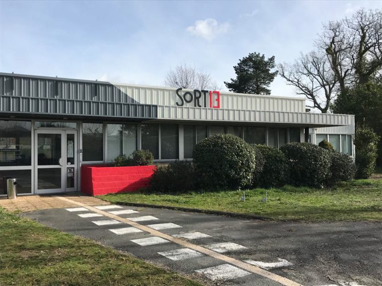 Sortie 13, nouveau lieu de culture, sur Longueur d'Ondes