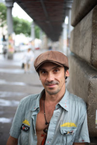 Manu Chao ©Muir Vidler - Longueur d'Ondes