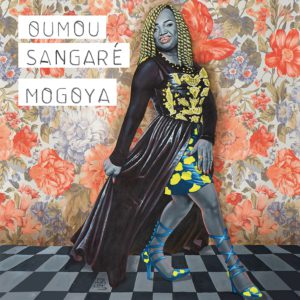 Oumou Sangare, son album “Mogoya” sur Longueur d'Ondes