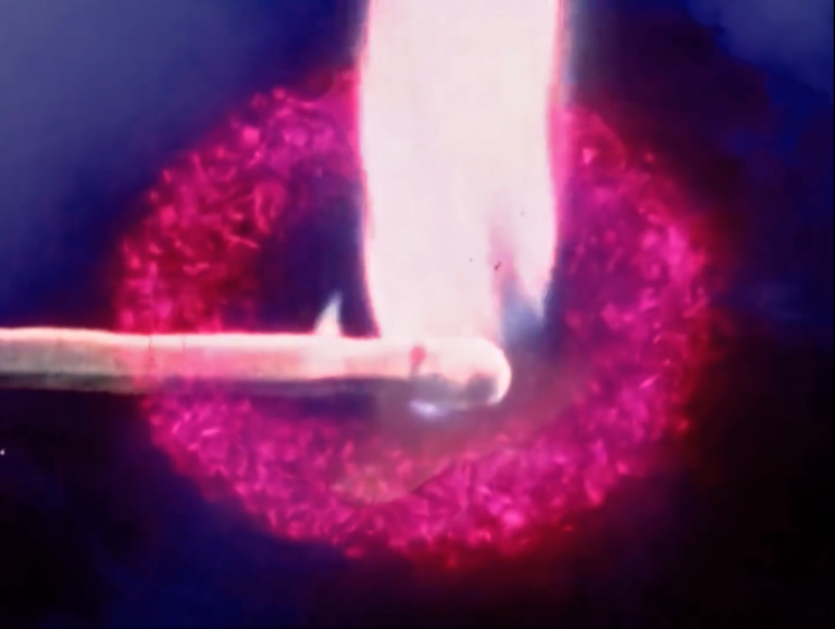 Ponteix, le clip “Beat” sur Longueur d'Ondes