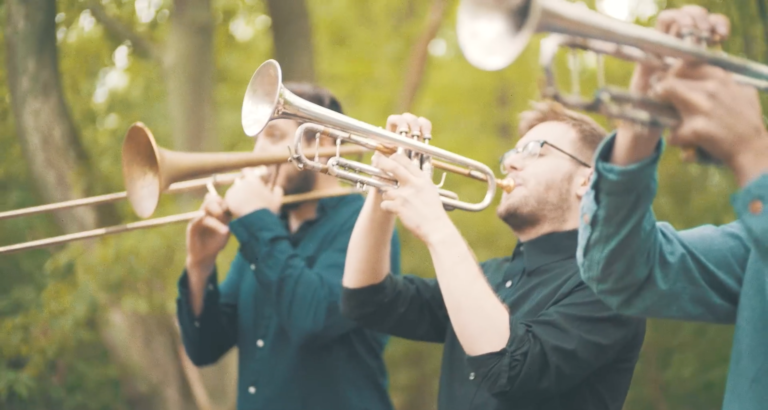 Busty and the Bass, leur clip “Common good” sur Longueur d'Ondes