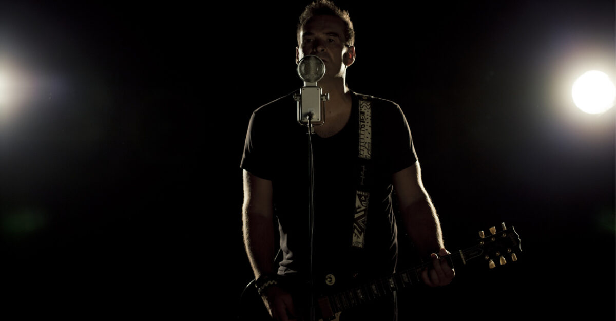 Unia, son clip “Where are you” en EXCLU sur Longueur d'Ondes