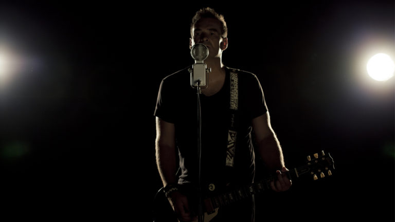 Unia, son clip “Where are you” en EXCLU sur Longueur d'Ondes