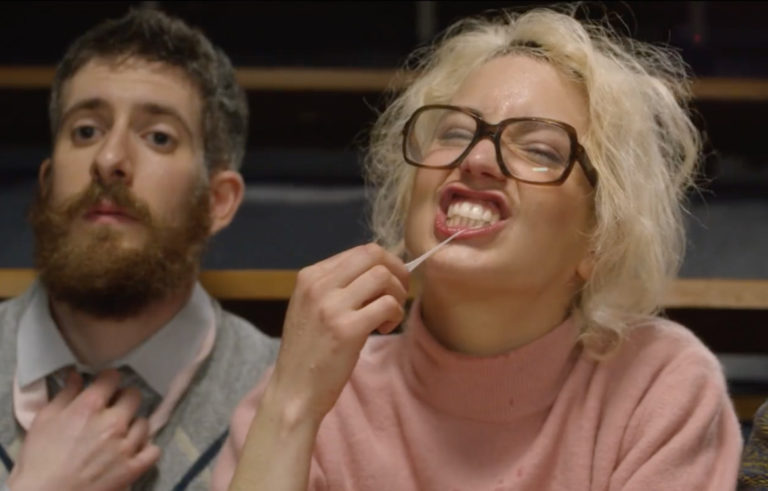 Kaviar Special, leur clip “Back to school” sur Longueur d'Ondes