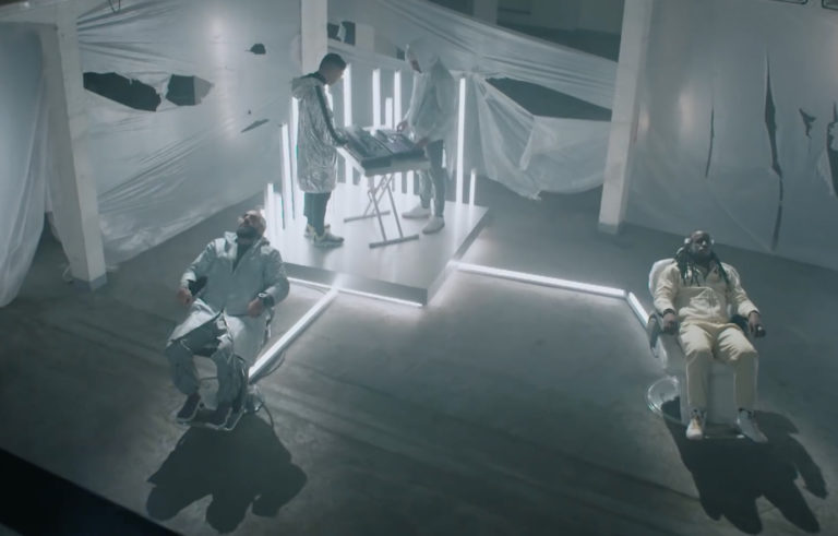 Medine, son clip “Bataclan” sur Longueur d'Ondes