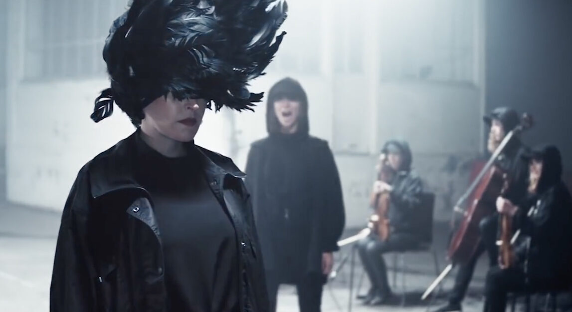 Canine, son clip “Saturday” sur Longueur d'Ondes