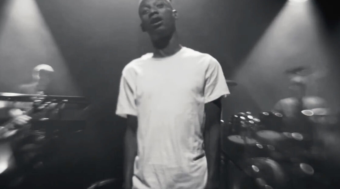 Sir Jean & The Roots Doctors, leur clip “Come pon dem” en Exclu sur Longueur d'Ondes