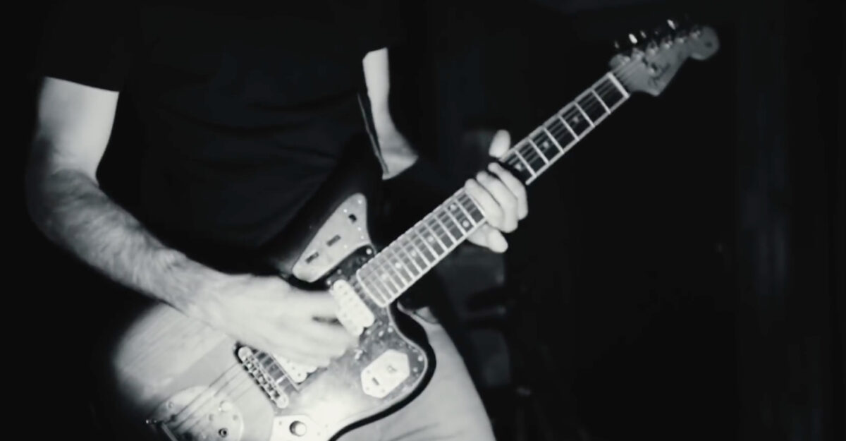 Bebly, leur clip “Je me ravise enfin” sur Longueur d'Ondes