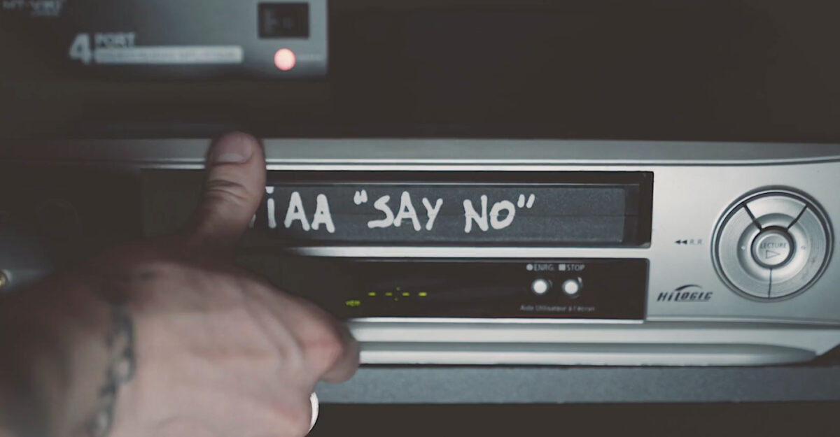 IT IT ANITA, leur clip “Say so” sur Longueur d'Ondes