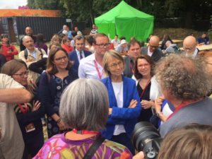 Françoise Nyssen aux Vieilles Charrues