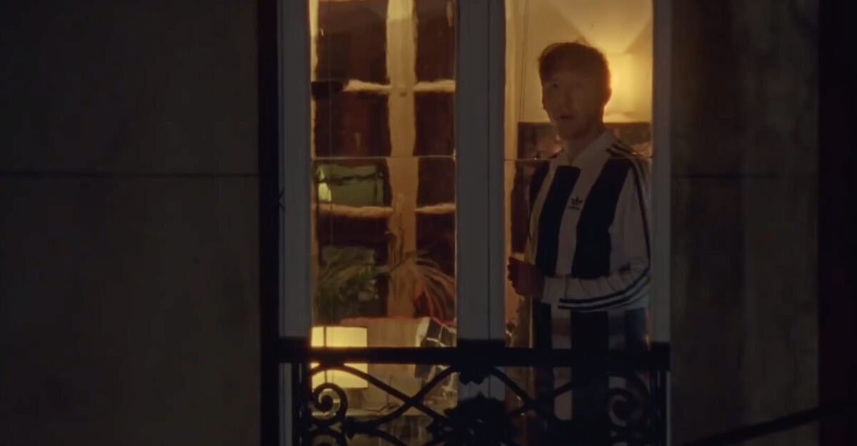 Eddy de Pretto, son clip “Grave” sur Longueur d'Ondes