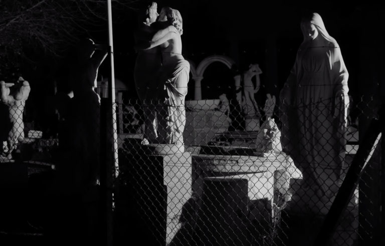Michel Cloup Duo, leur clip “Les invisibles” sur Longueur d'Ondes