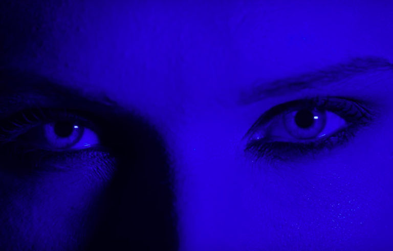 Zebra Lova, son clip “Stay alive” en EXCLU sur Longueur d'Ondes
