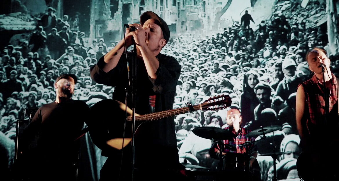 Booze Brothers, leur clip “Thousands are sailing” en EXCLU Longueur d'Ondes