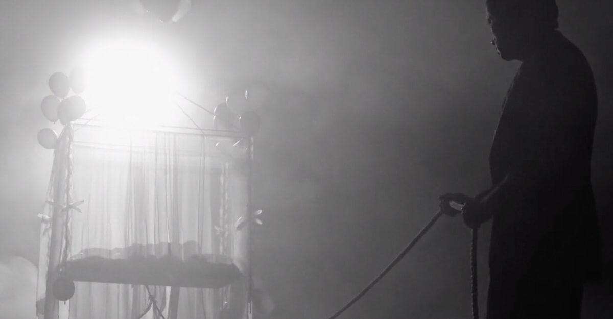 MY Concubine, son clip “Ah que la vie est belle” en EXCLU Longueur d'Ondes