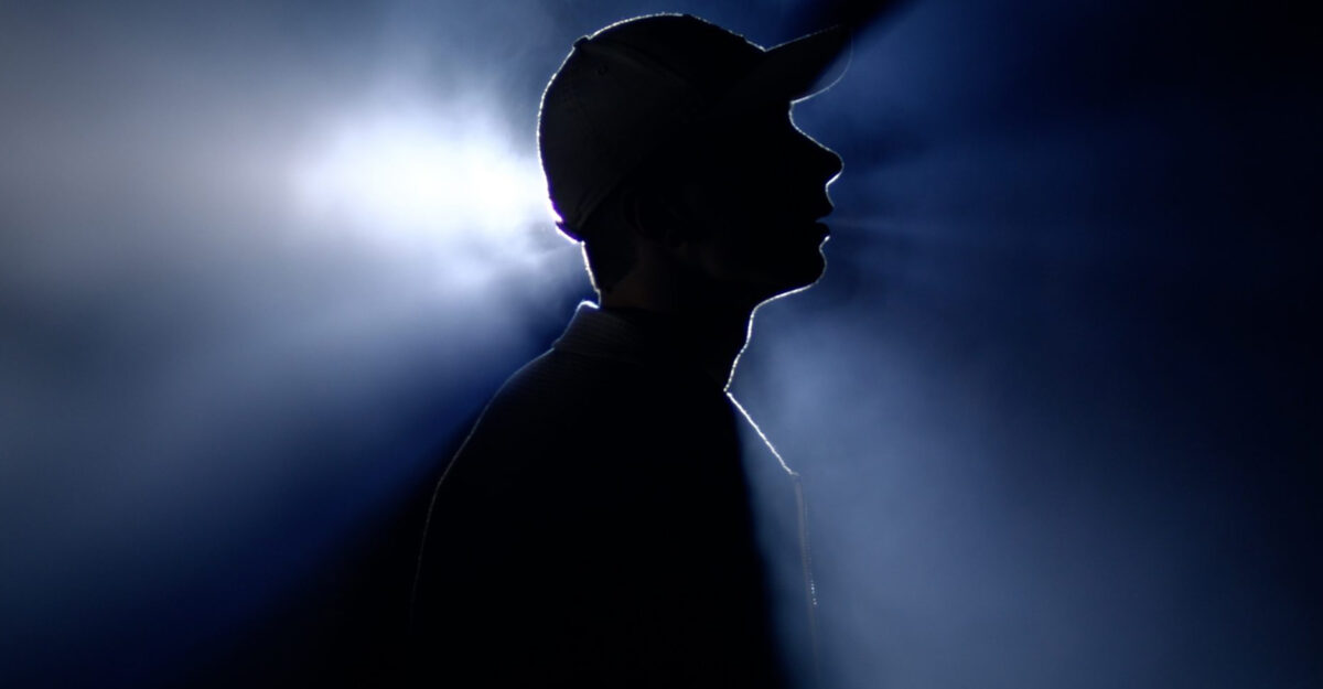 Colours in the street, leur clip “Aux etoiles” sur Longueur d'Ondes