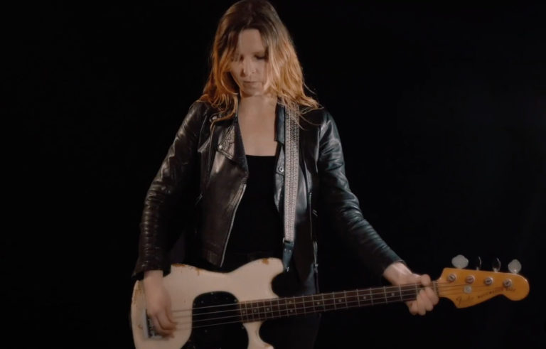 Loups, son clip “Sans doute” en EXCLU sur Longueur d'Ondes