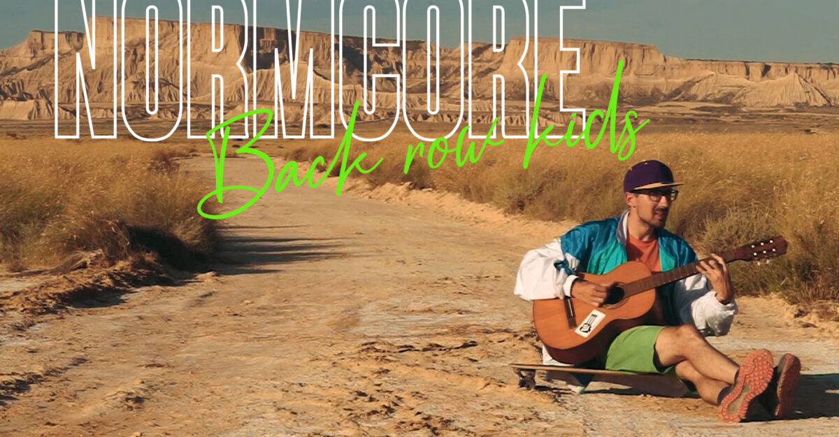 Normcore, leur clip “Back row kids” en EXCLU sur Longueur d'Ondes