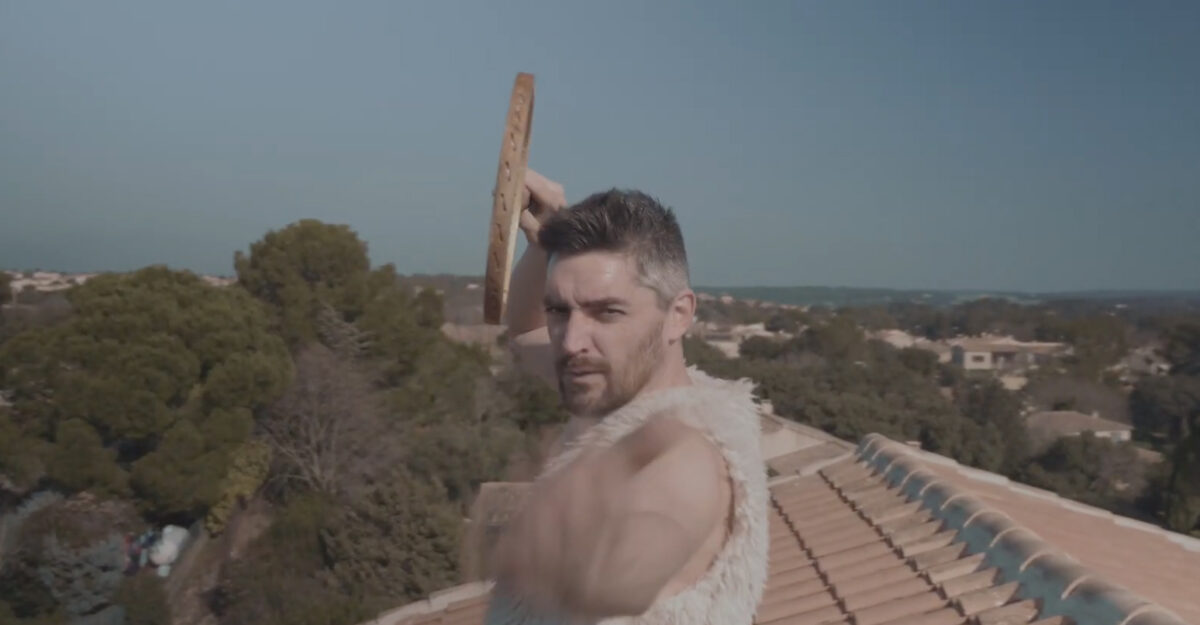 ZoB, son clip “Clop jazz beat air” sur Longueur d'Ondes