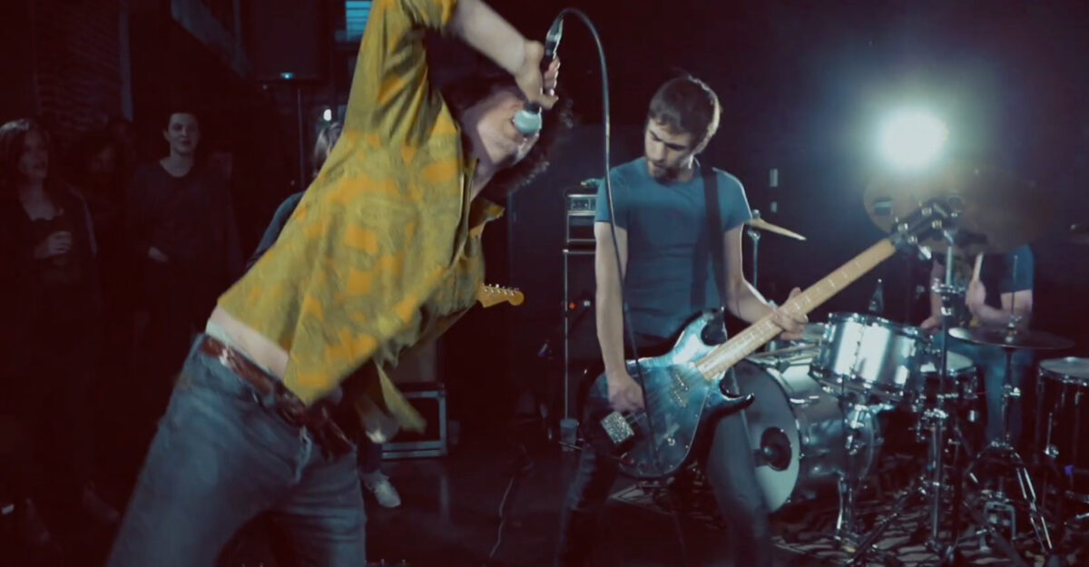 Bison Bisou, leur clip “New grounds” sur Longueur d'Ondes