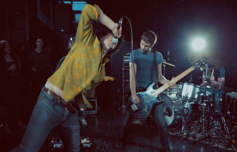 Bison Bisou, leur clip “New grounds” sur Longueur d'Ondes