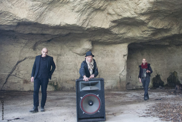 Boucan, leur clip “Etrangler” en EXCLU sur Longueur d'Ondes