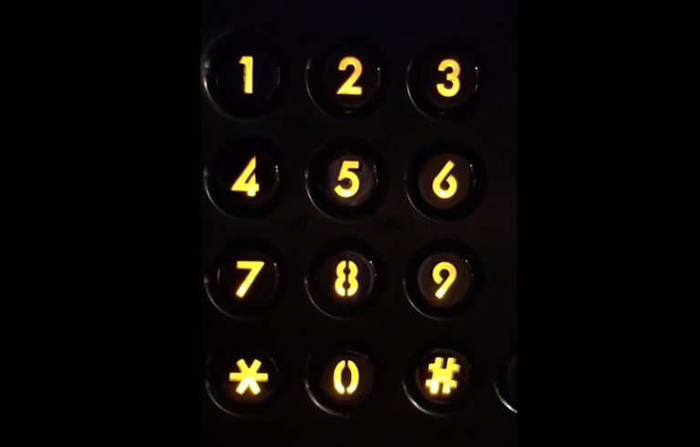 Angle mort & Clignotant, leur clip “Code PIN” en EXCLU sur Longueur d'Ondes
