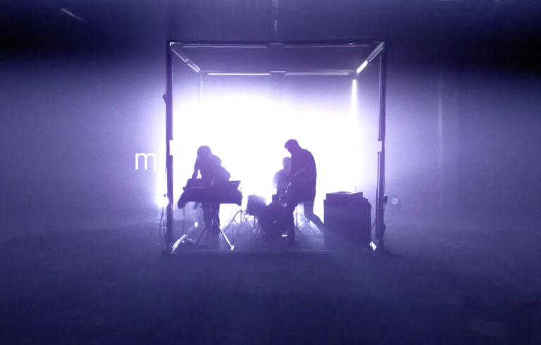 Th/s /s sh/t, leur clip “Amphetamine” sur Longueur d'Ondes