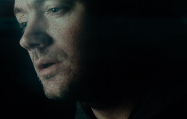 Bastien Lucas, son clip “Il m'a semblé te voir” en EXCLU sur Longueur d'Ondes