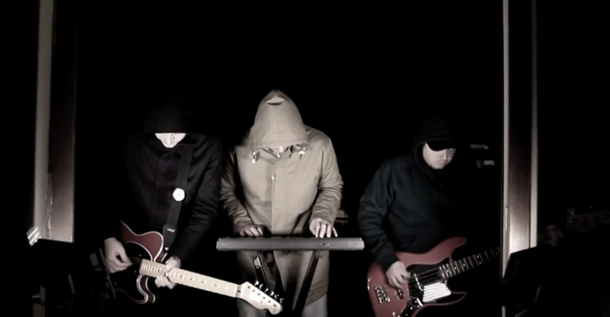 ALEXANDR, leur clip “Neon” sur Longueur d'Ondes