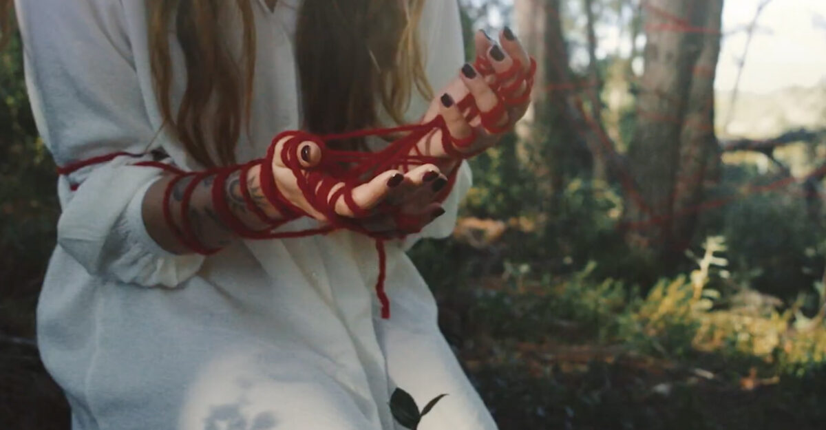 Kirtan Electric Dream, leur clip “Short film” en EXCLU sur Longueur d'Ondes