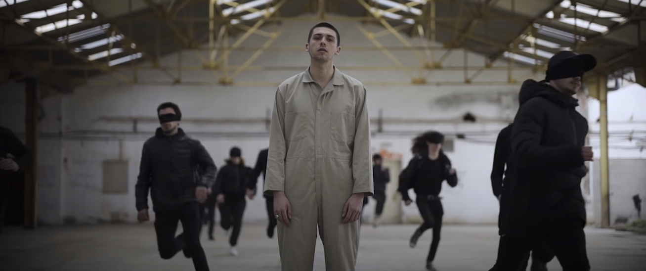 IGee, son clip “Homme pressé” sur Longueur d'Ondes