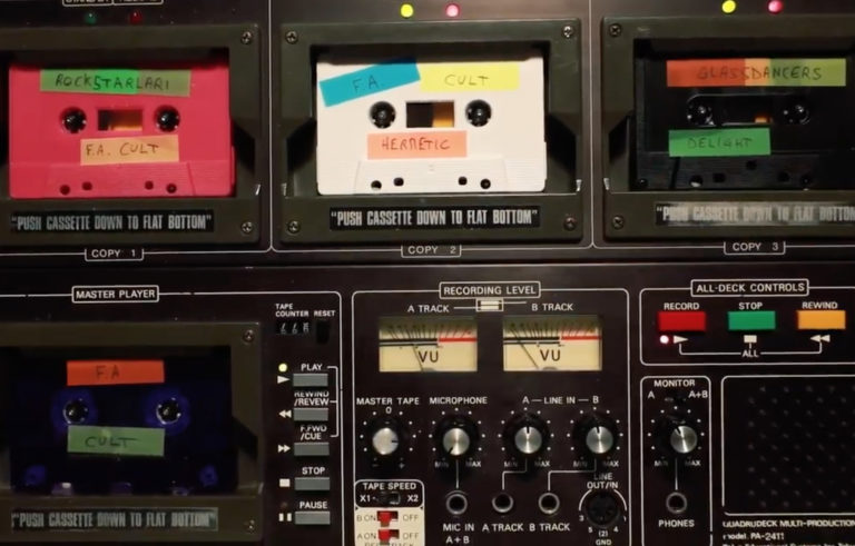 Hermetic Delight, leur clip “Rockstarları” sur Longueur d'Ondes