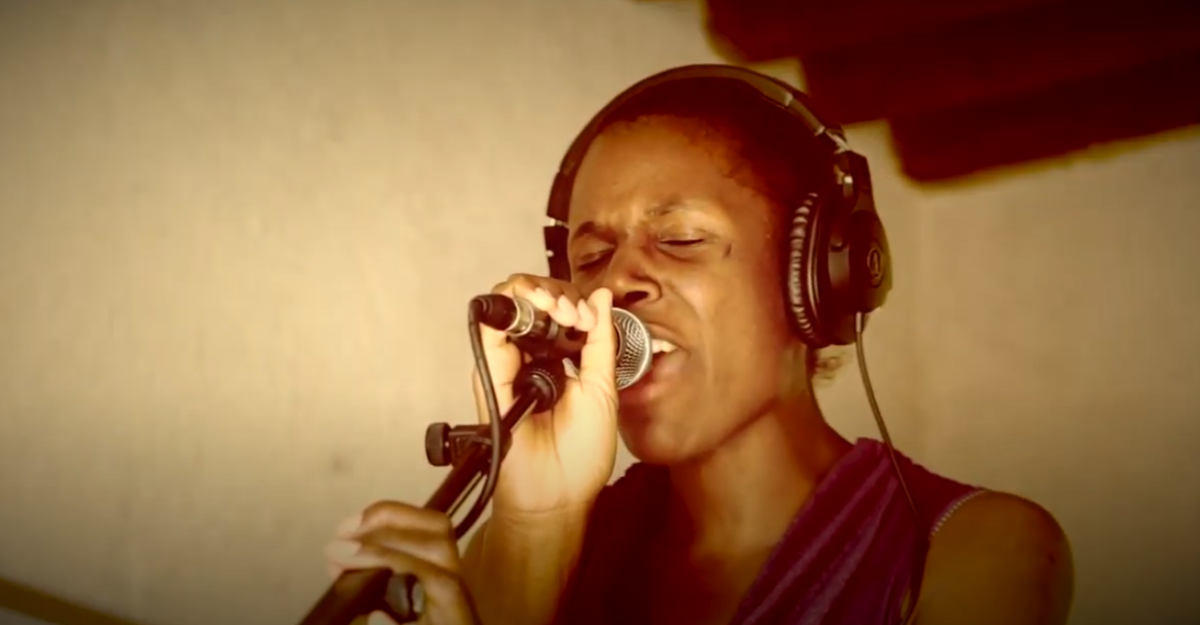 Hawa Sow & The Soul Seeders