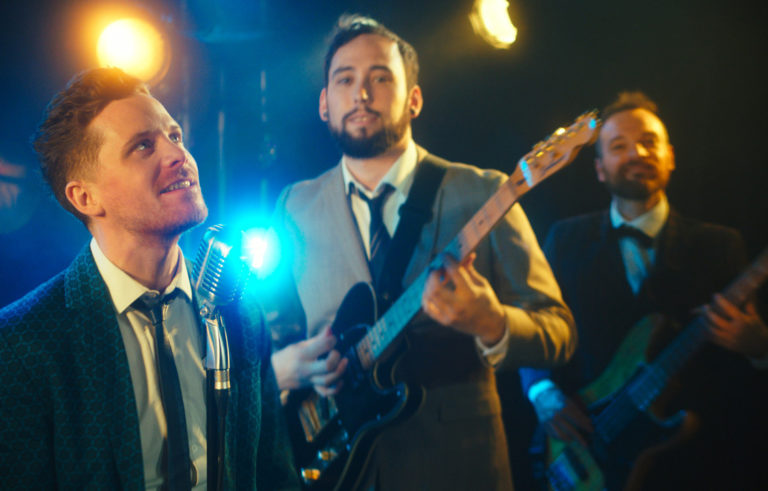 Flakes, leur clip “Keep going” en EXCLU sur Longueur d'Ondes