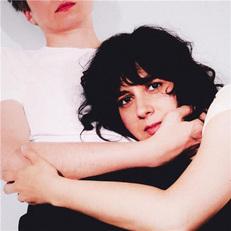 une-fille-laura cahen