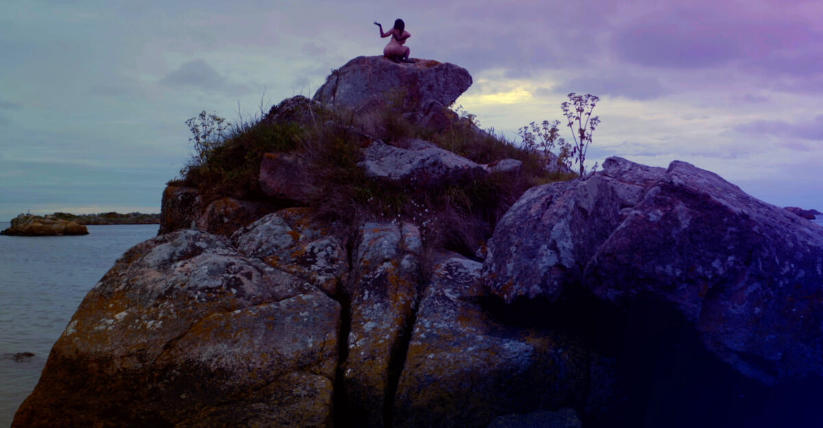 22 for Silicon Alone, son clip “Only dark matters” en EXCLU sur Longueur d'Ondes
