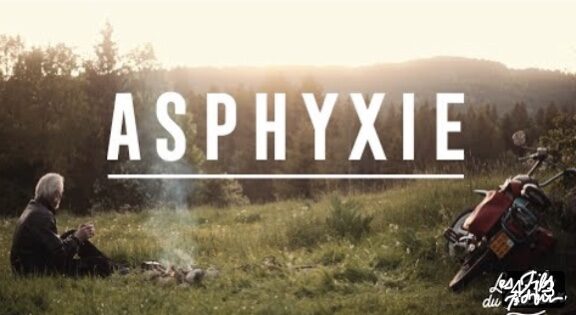 Les fils du facteur, leur clip “Asphyxie” sur Longueur d’Ondes