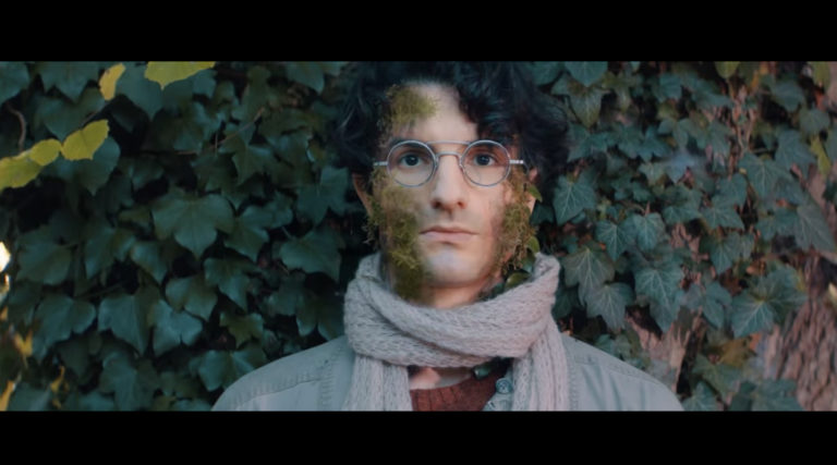 Louis Arlette, son clip "Arbre de vie" sur Longueur d'Ondes