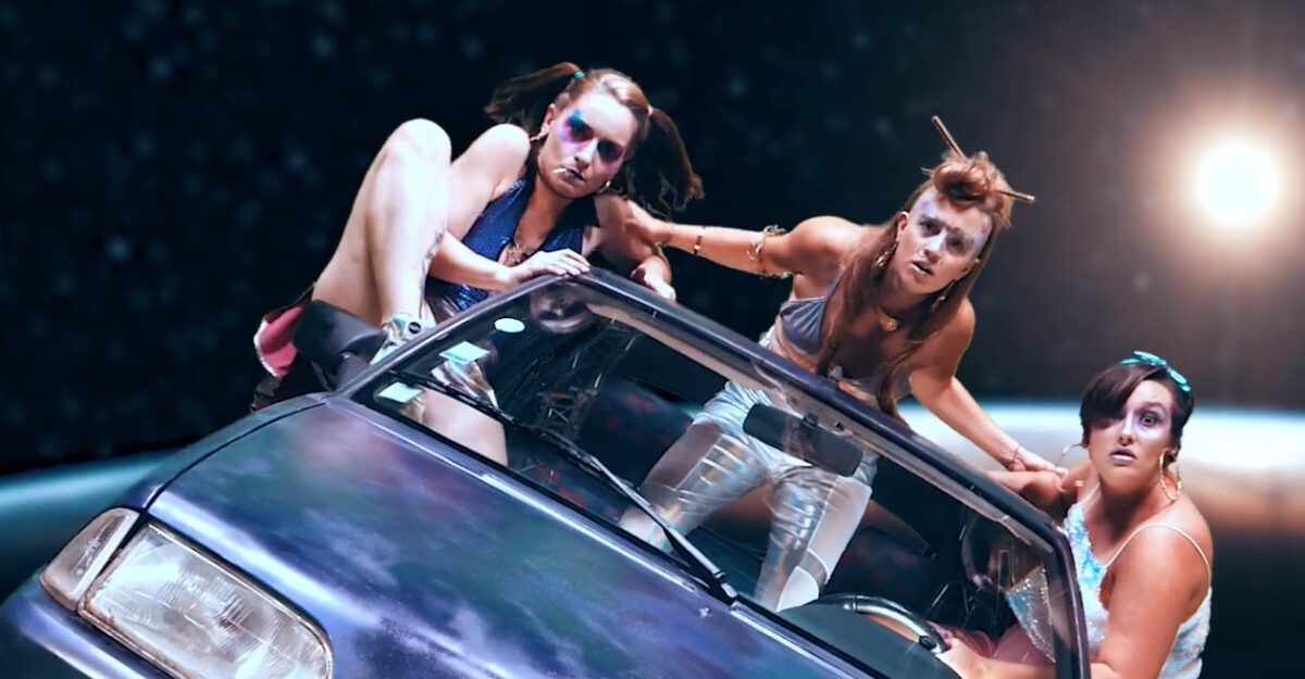 Ultramoule, leur clip “Hardcore Softcœur” en EXCLU sur Longueur d'Ondes