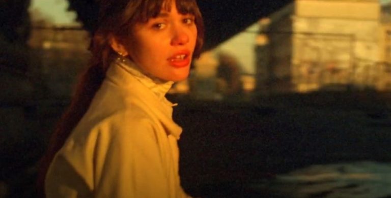 Vimala, son clip "How good" est sur Longueur d'Ondes